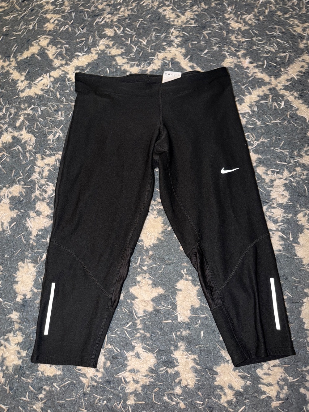 Nike Dri‑Fit Running Capris – Women’s Small
